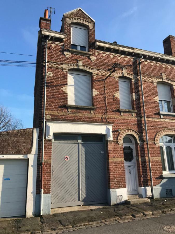 Résidence Henri Dunant Valenciennes Exterior foto